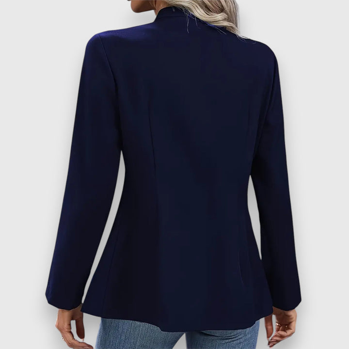 Lyana – Women&