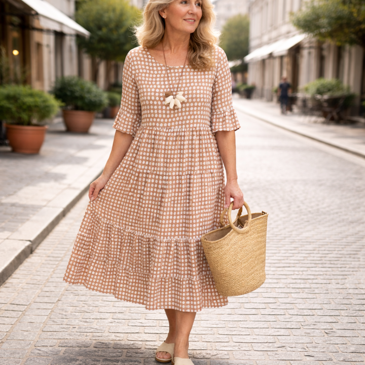 Zerelle | Short Sleeve Midi Dress