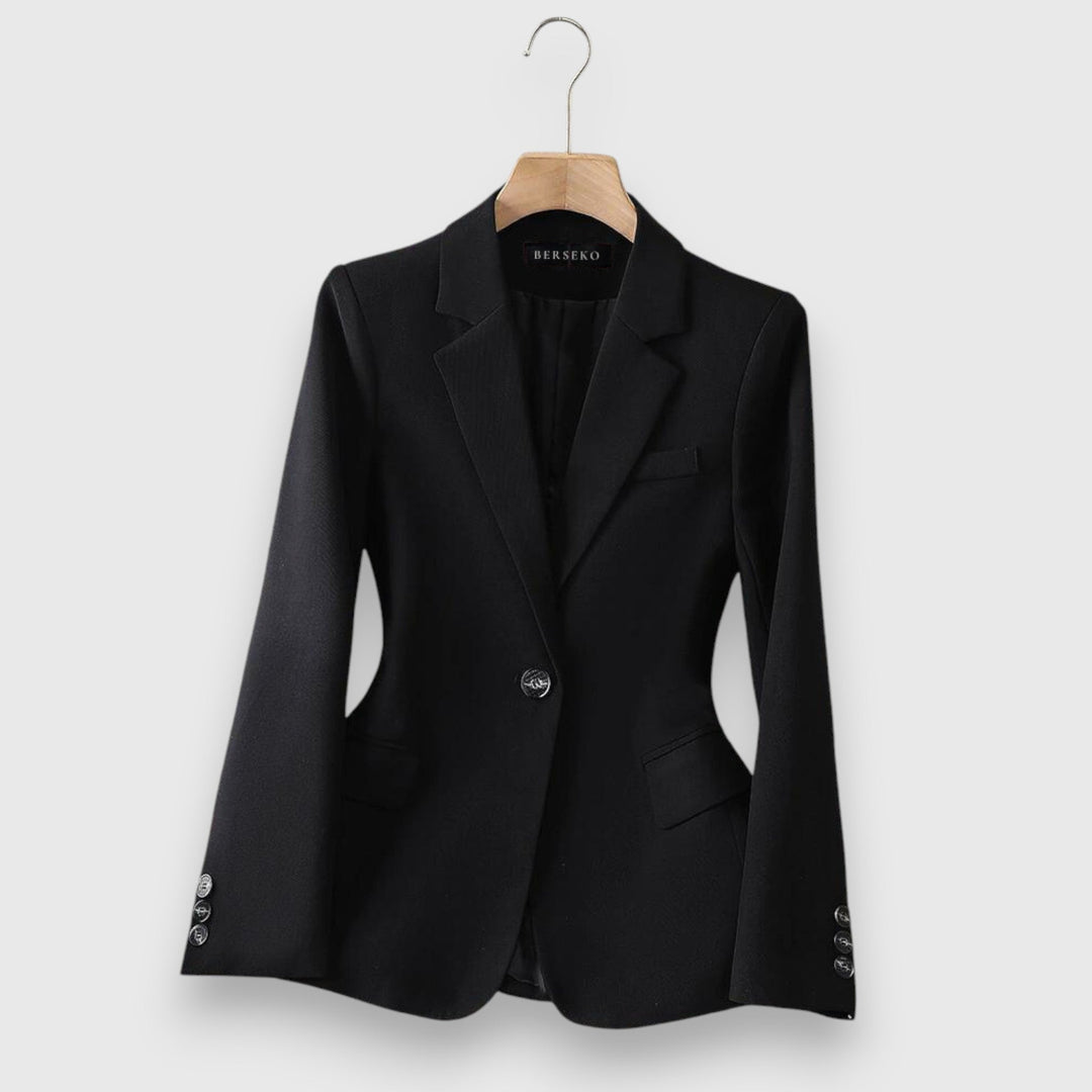 Alba – Women&