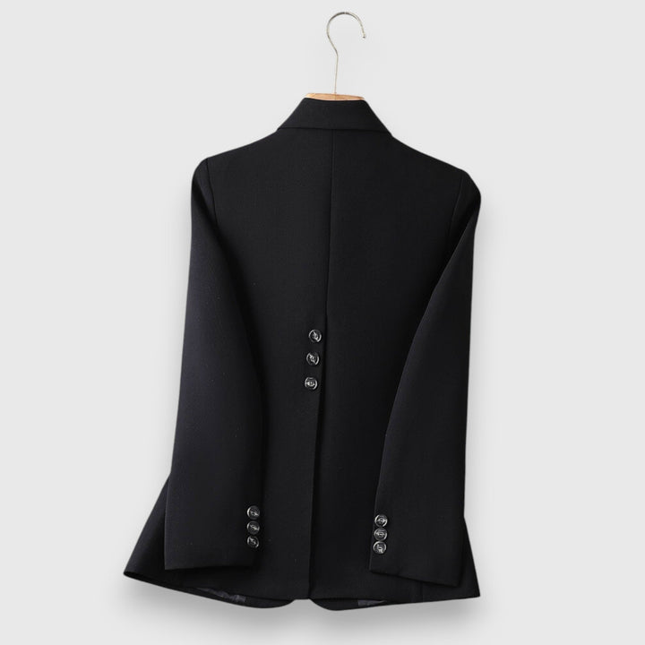 Alba – Women&